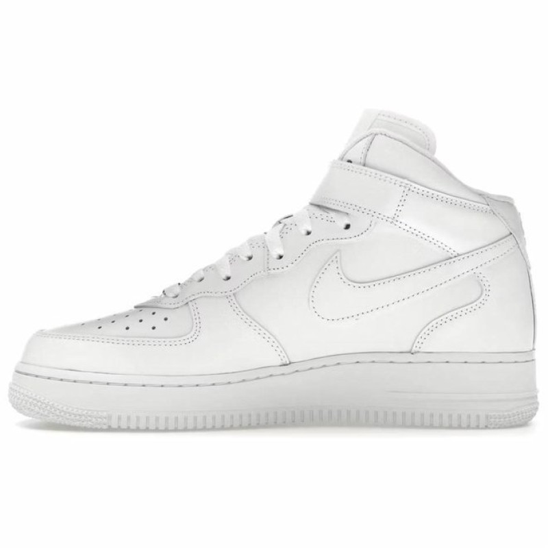 Supreme x Nike Air Force 1 MID