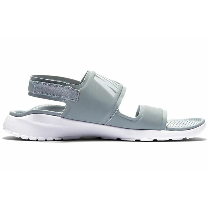 Nike Tanjun