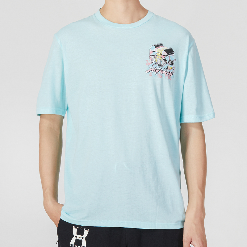 Under Armour T
