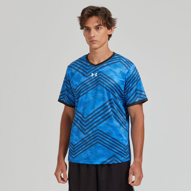 Under Armour T