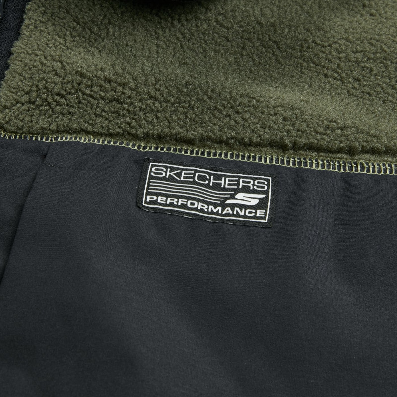 Skechers