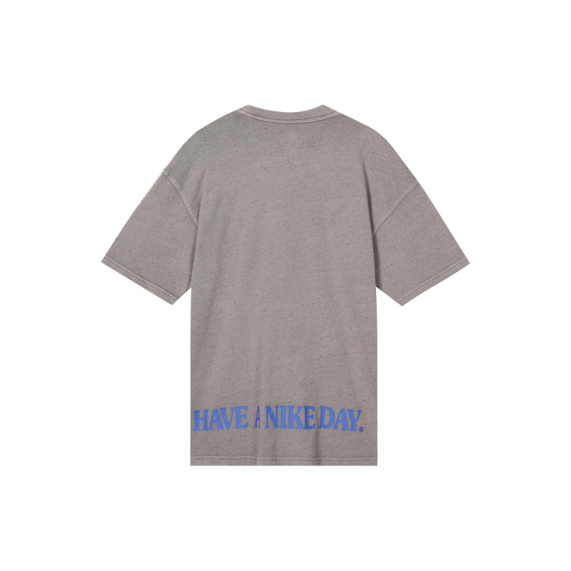 Nike SS22 T