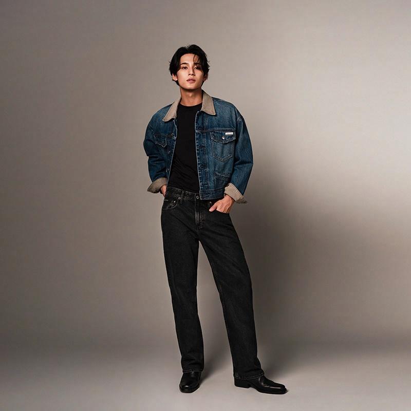 CKCalvin Klein logoT