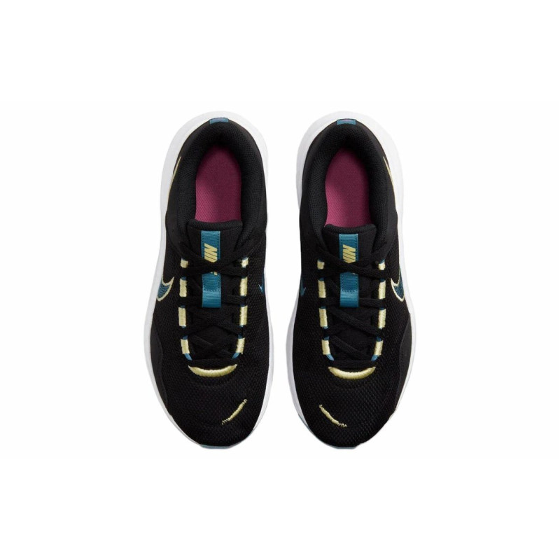Nike Legend Essential 3 Next Nature