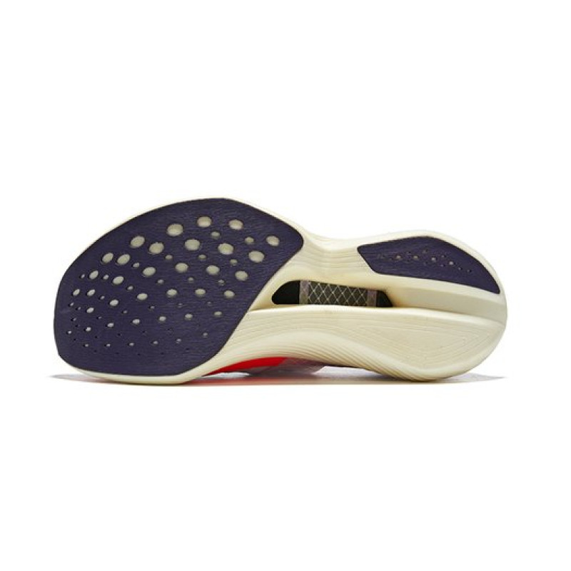 Saucony Endorphin Elite
