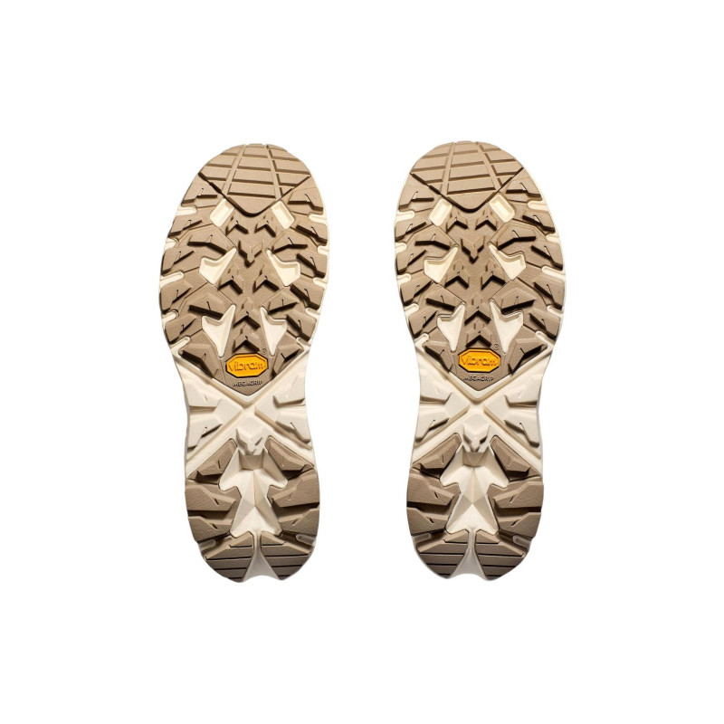 HOKA ONE ONE Anacapa