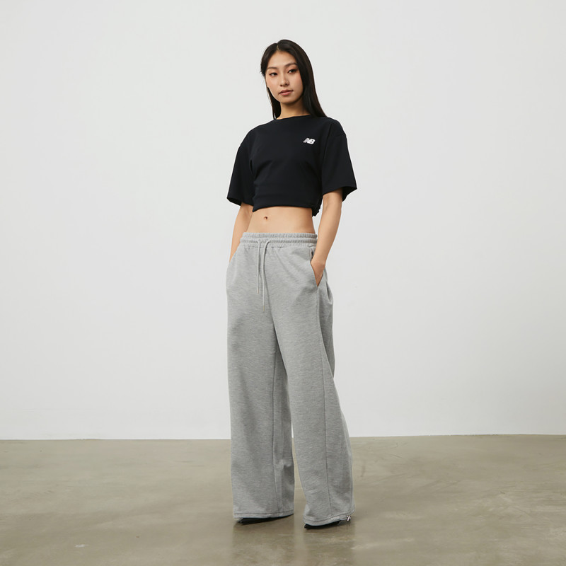New Balance Logo T