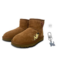 UGG CLASSIC MINI