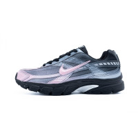 Nike Initiator