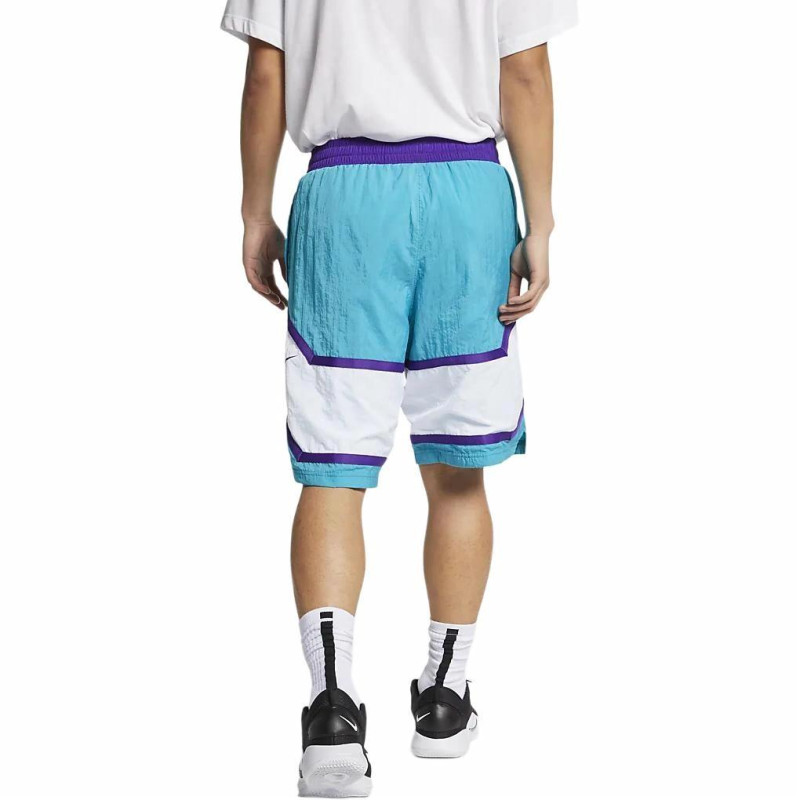 Nike Throwback