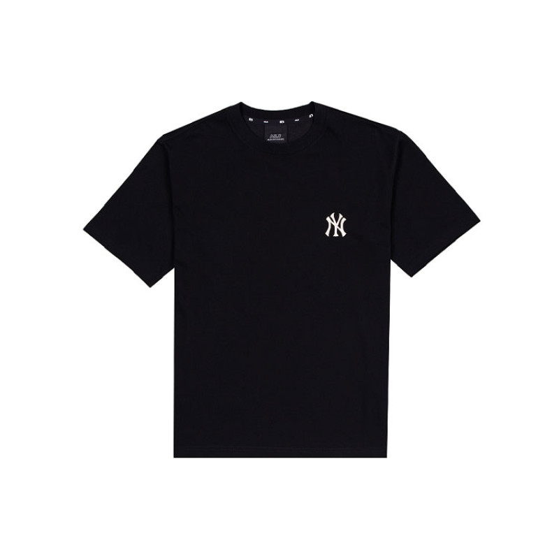 MLB T