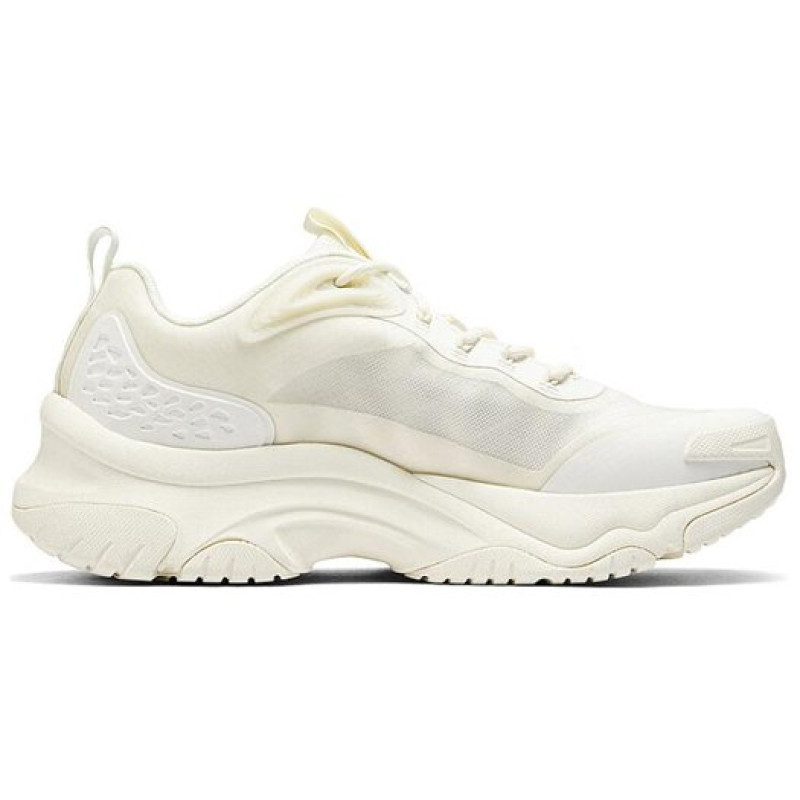 Skechers Street