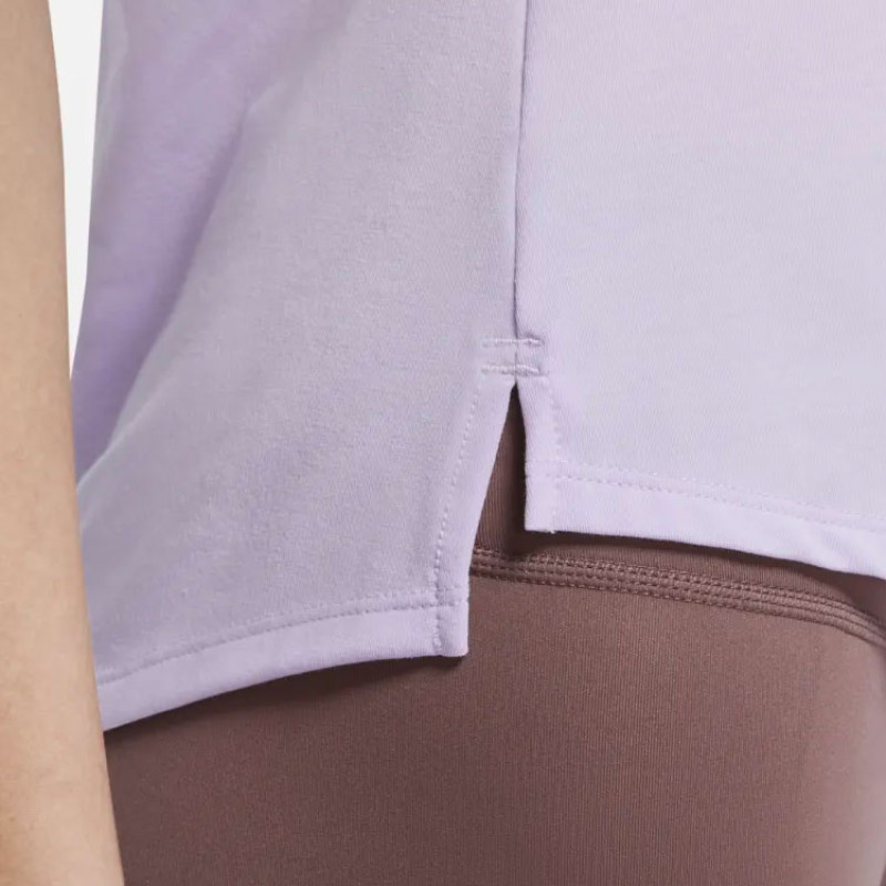Nike Dri-FIT One Luxe T