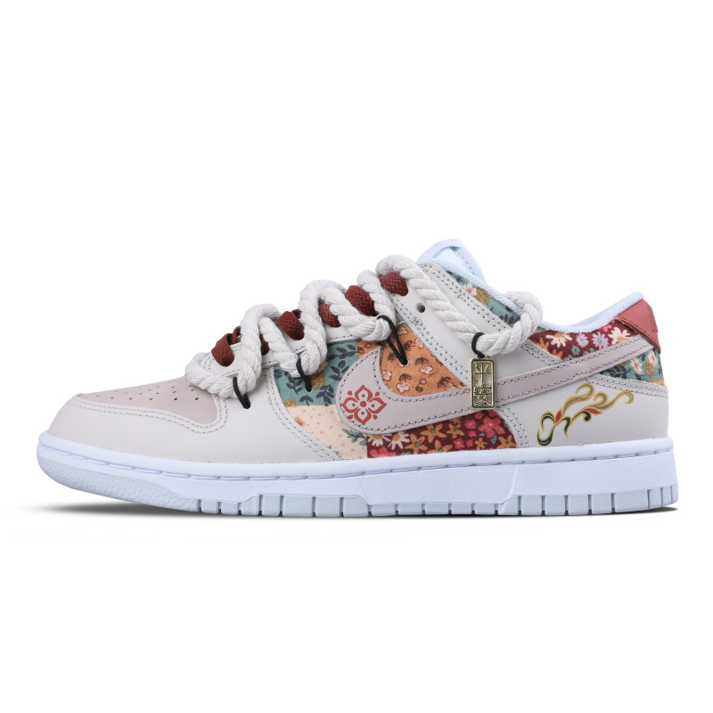 Nike Dunk Low