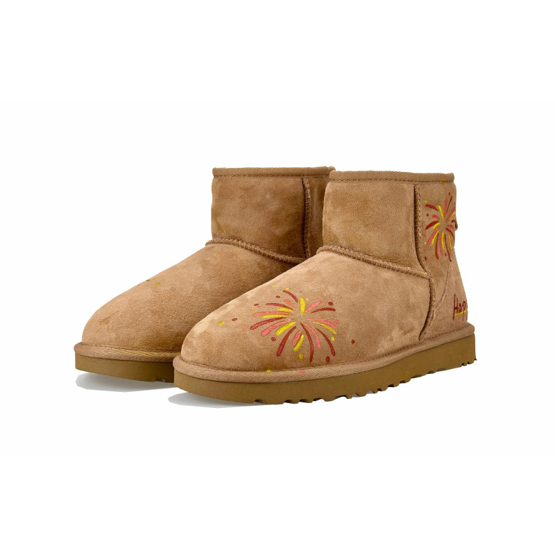 UGG CLASSIC MINI