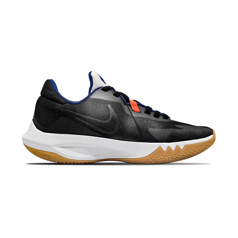 Nike Precision 6
