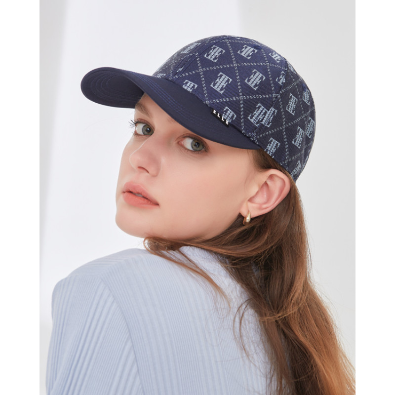 ELLE