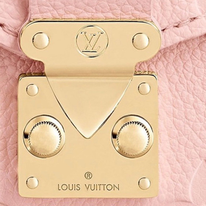 LOUIS VUITTON Micro Metis