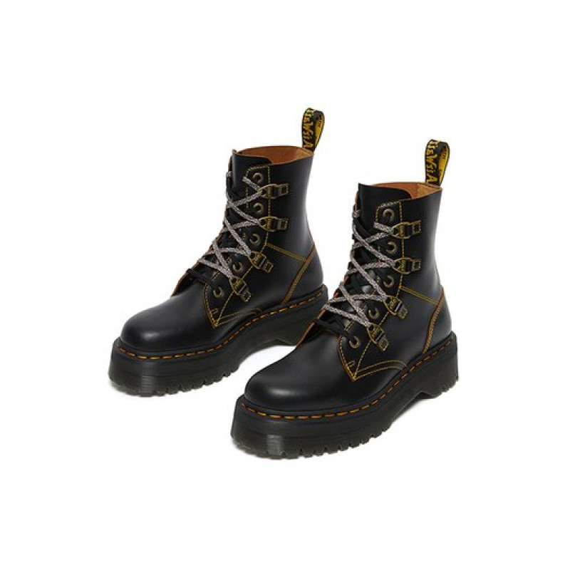 Dr.Martens Collier 9