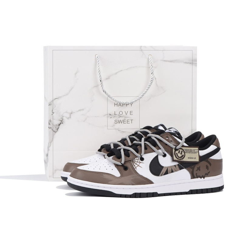 Nike Dunk Low Retro