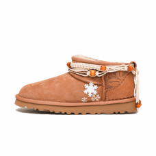UGG CLASSIC ULTRA MINI