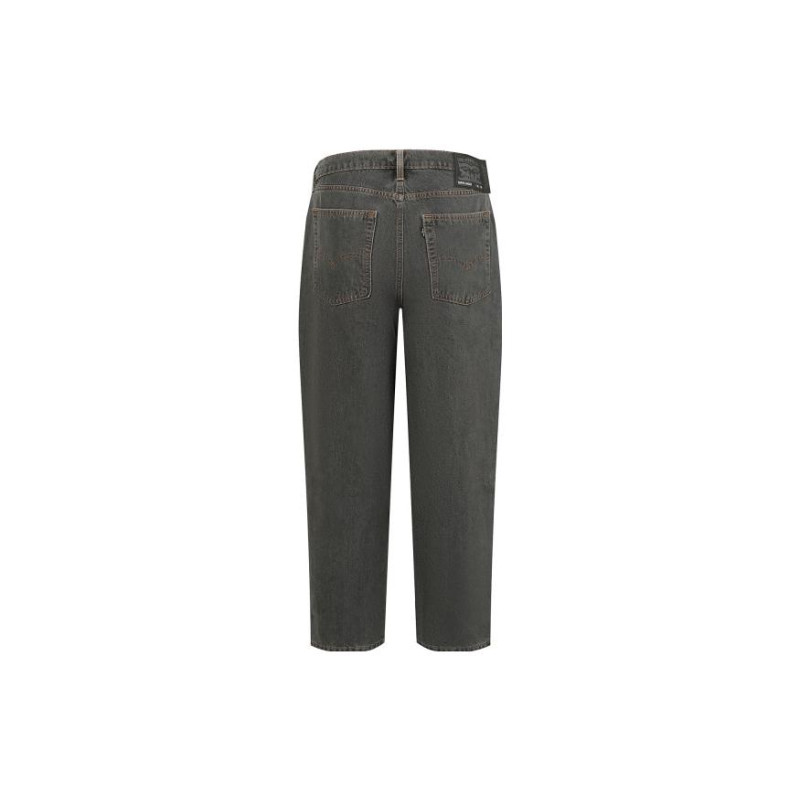 Levis