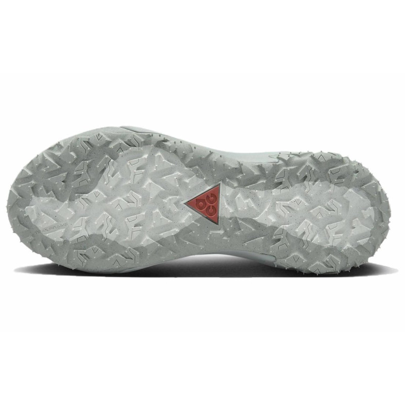 Nike ACG Mountain Fly