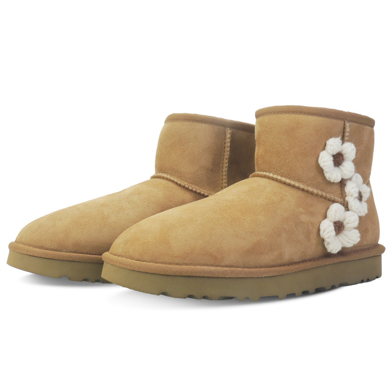 UGG CLASSIC MINI