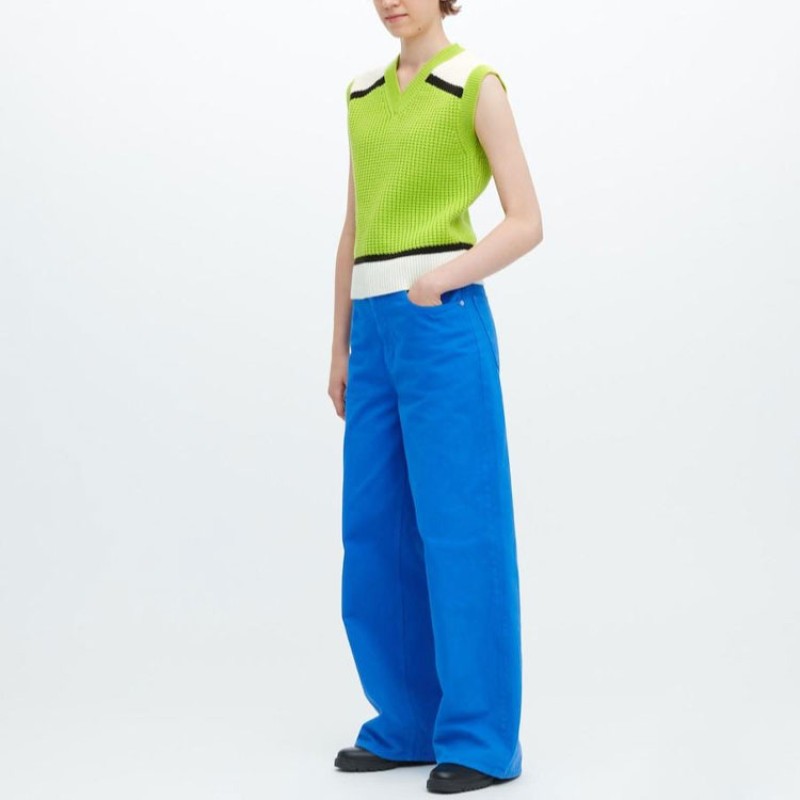 UNIQLO FW22 V