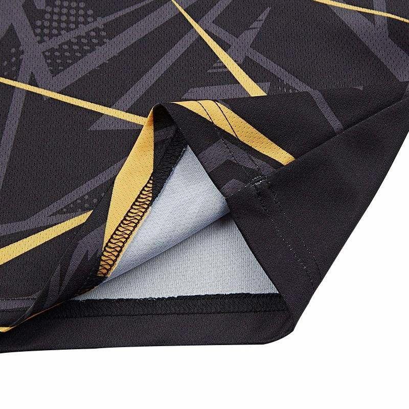Under Armour logoT
