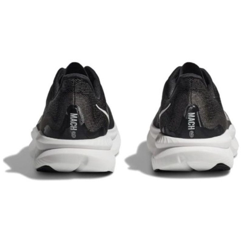 HOKA ONE ONE