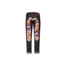 EVISU M