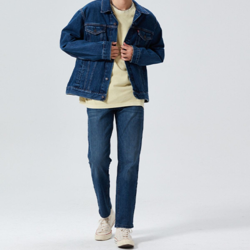 Levis