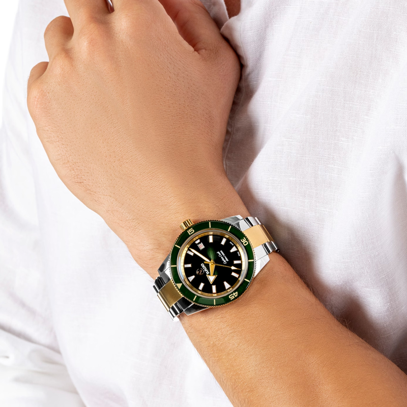 RADO 300 42mm R32138303