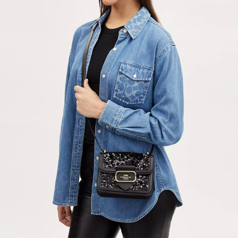 COACH Crossbody 18