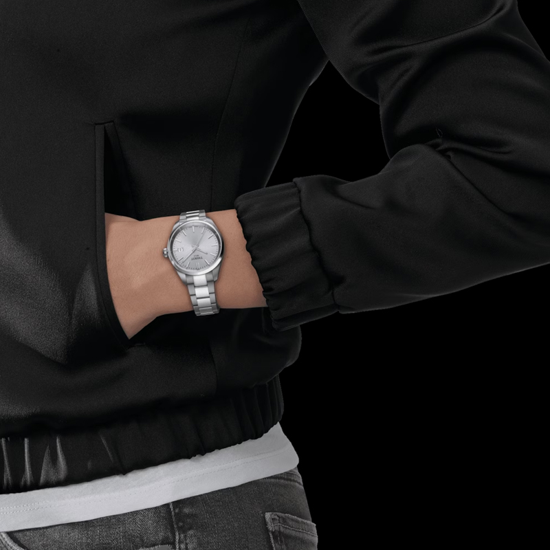TISSOT 100 34mm T150.210.11.351.00