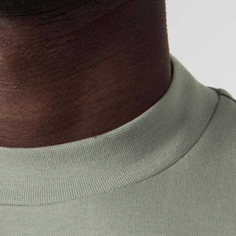 EMPORIO ARMANI T