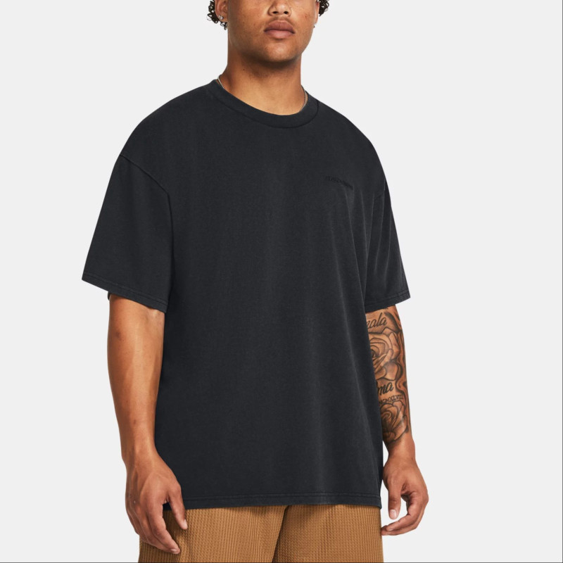 Under Armour T