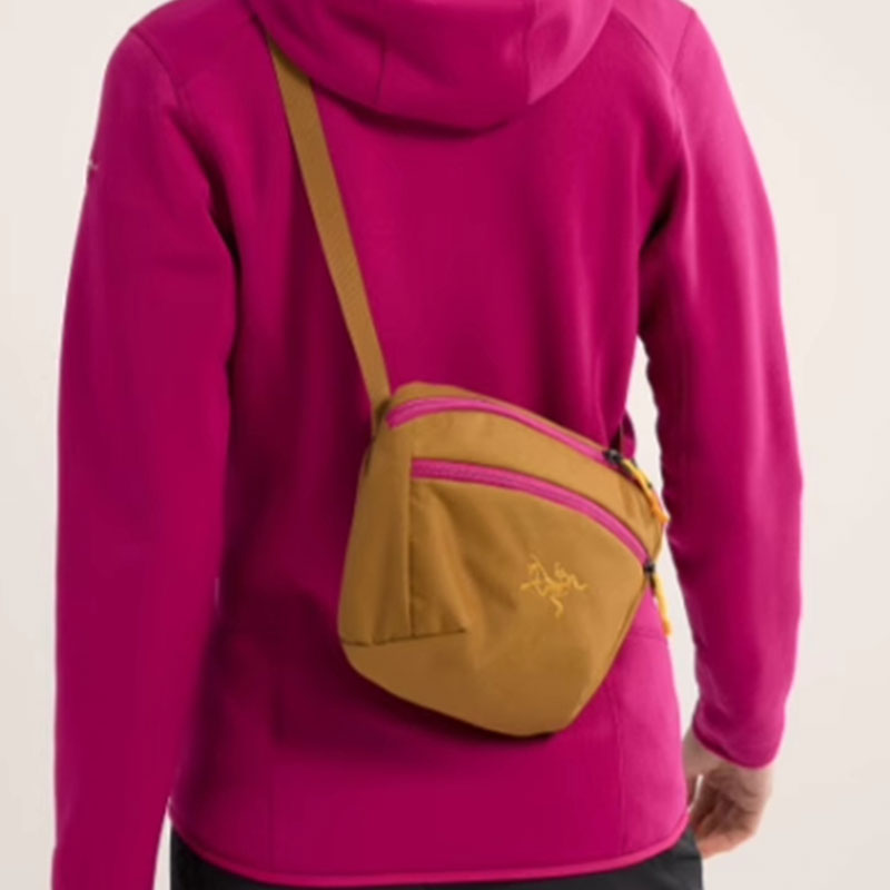 Arcteryx Mantis Logo