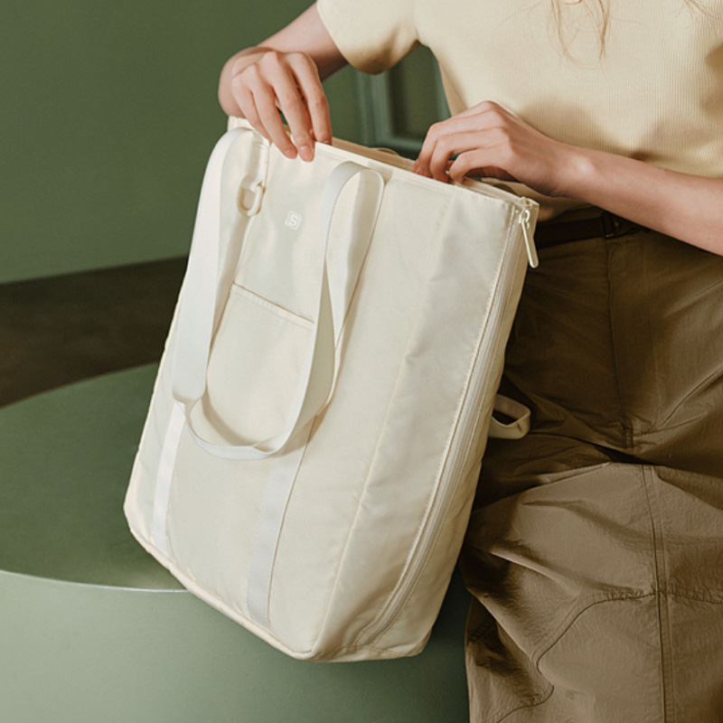 Skechers Tote
