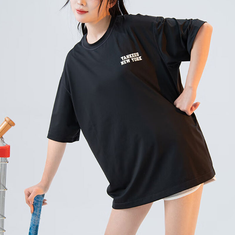 MLB T