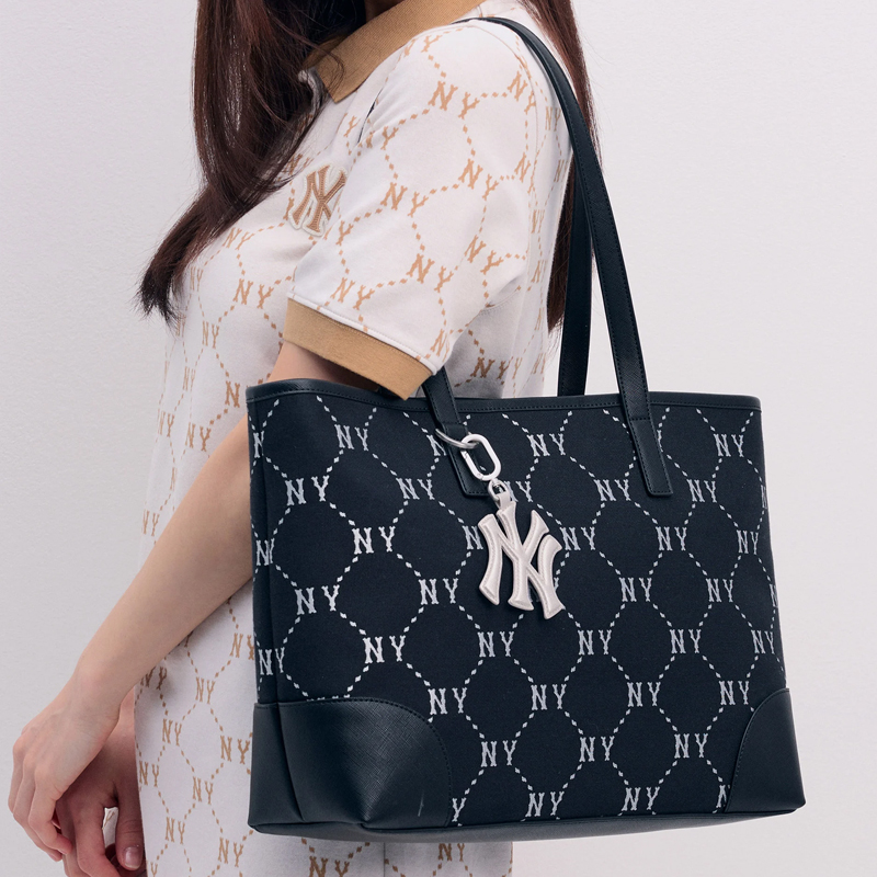 MLB