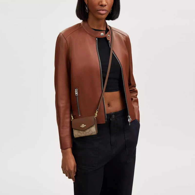 COACH Envelope 12