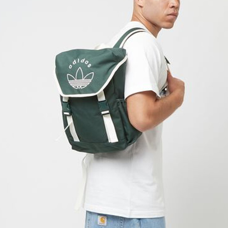 adidas originals 15.5L
