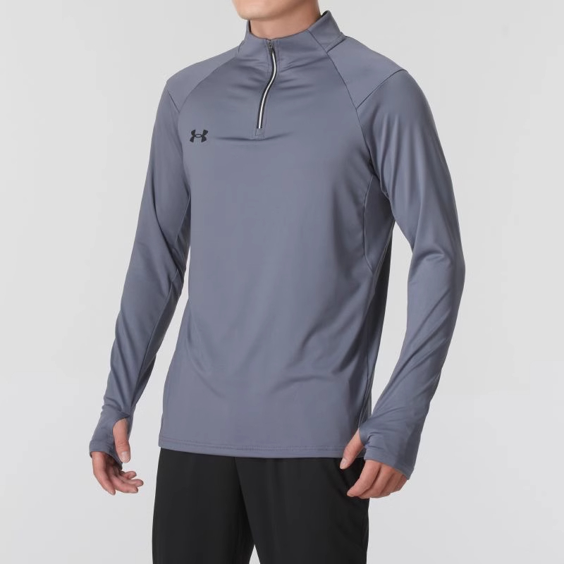 Under Armour T