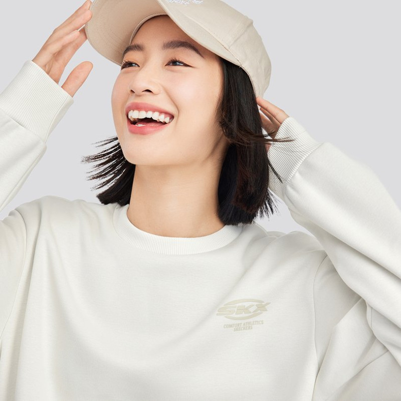 Skechers
