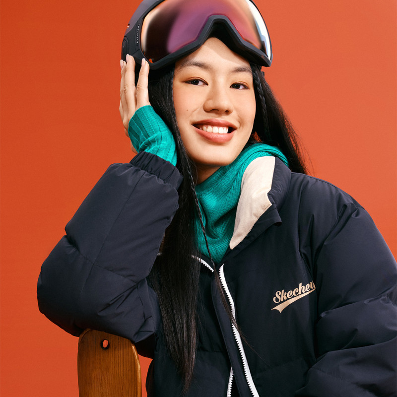 Skechers