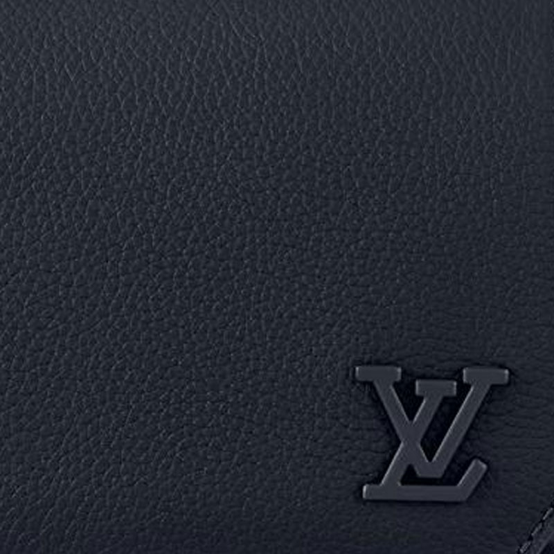 LOUIS VUITTON Fastline Logo