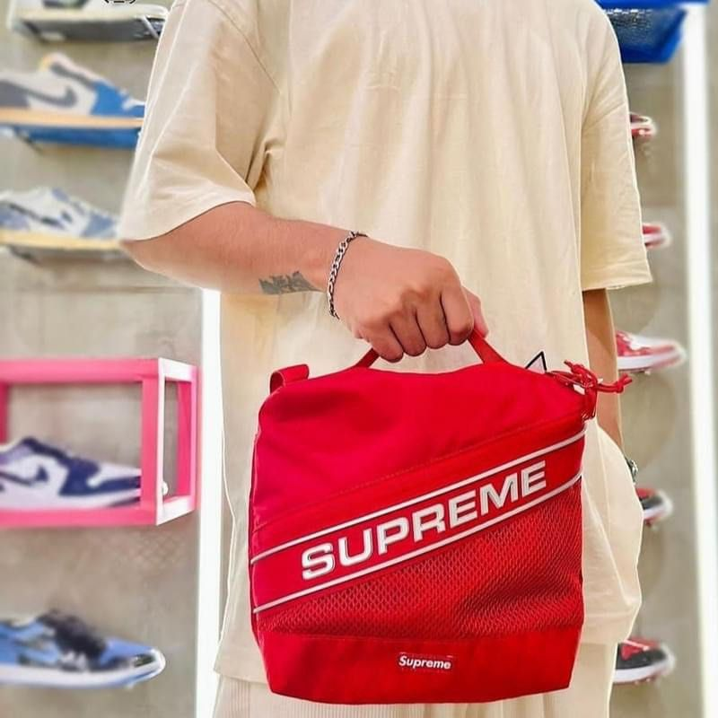Supreme FW23 logo