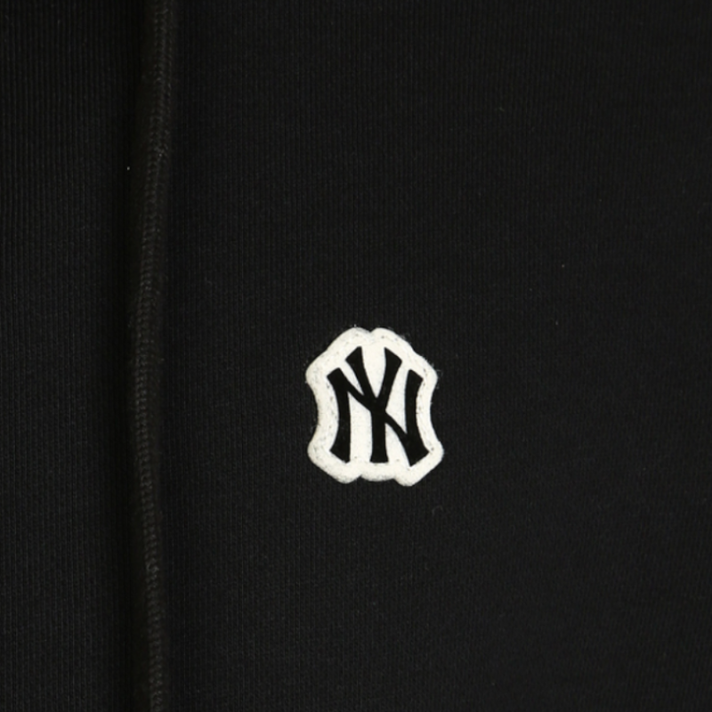 MLB